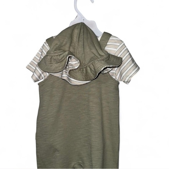 “Rabbit + Bear Organic Cotton Baby Romper Size 12M NWT Perfect Baby Shower Gift” - Picture 2 of 3